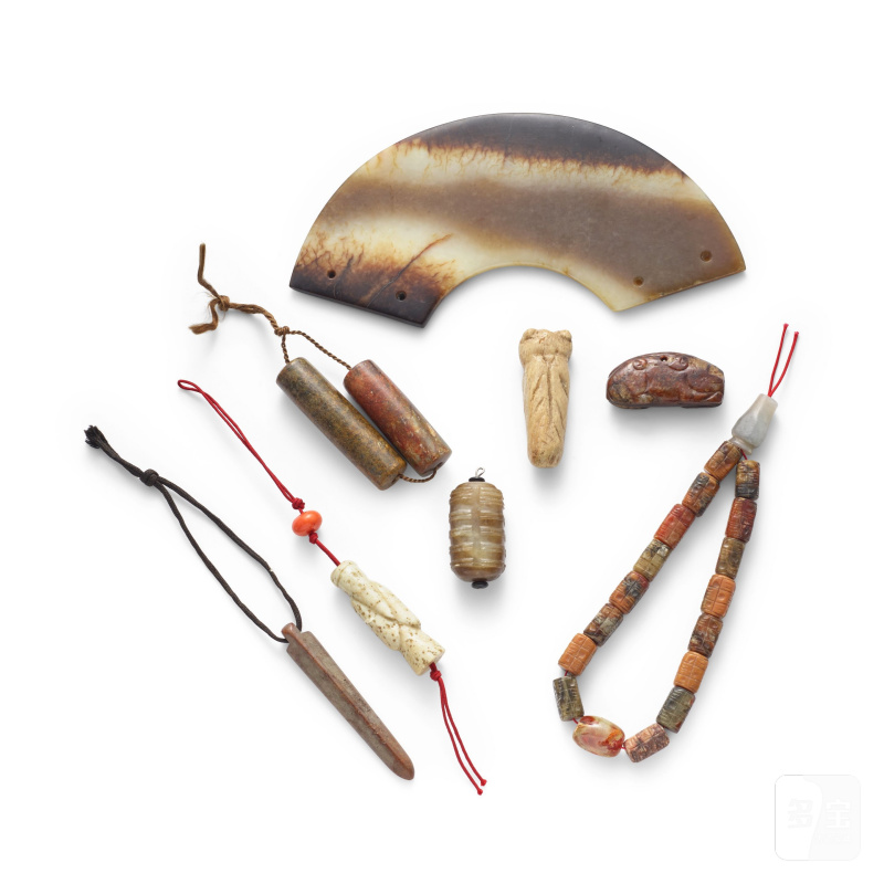 各式玉件及石雕一組 | A GROUP OF ARCHAISTIC JADE AND HARDSTONE BEADS CARVINGS (10)